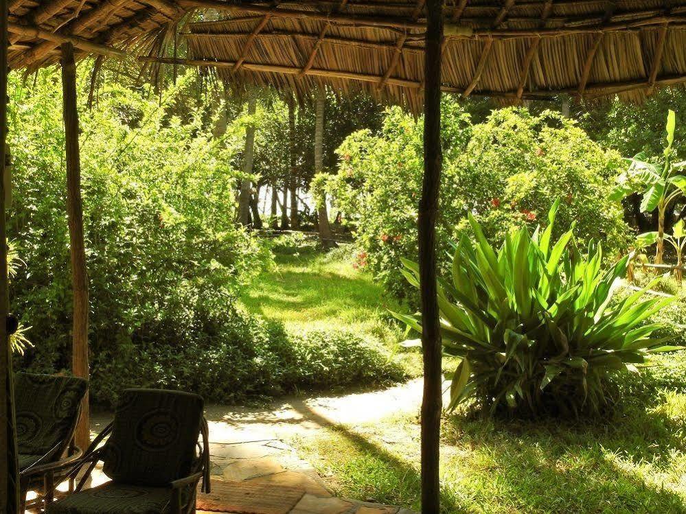 Peponi Beach Resort Pangani Exterior foto
